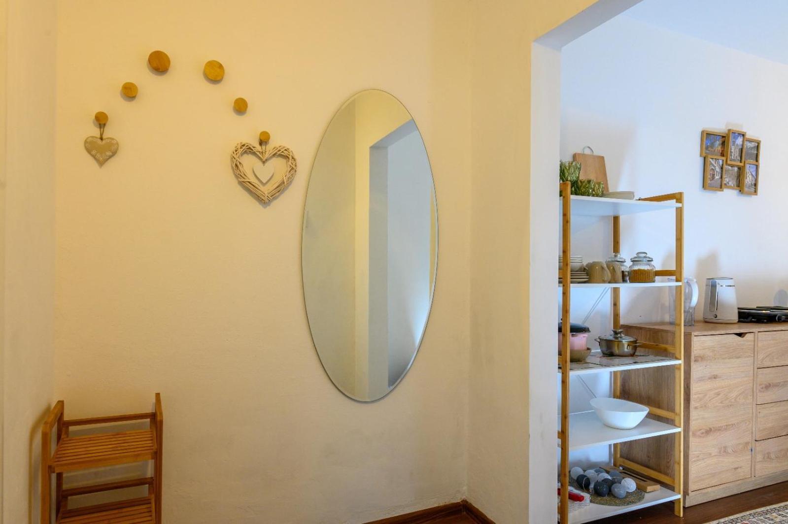 Apartament Corina Cu Parcare Bistriţa Esterno foto